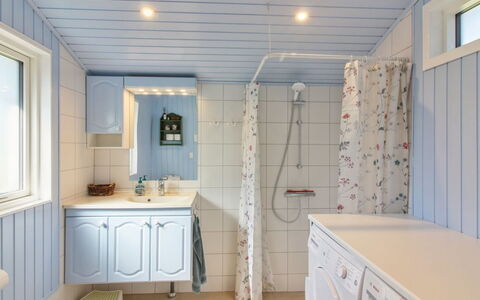 Herma - 300M from the Sea: Interior Design, Flooring, Plumbing Fixture, Ceiling, Floor, Room, Tap, Plumbing, Bathroom, Sink