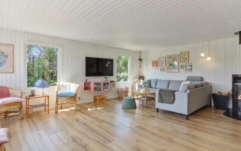 Herma - 300M from the Sea: Flooring, Interior Design, Wood Flooring, Wood, Ceiling, Floor, Living Room, Laminate Flooring, Home, Furniture