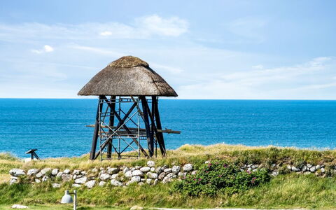 Solveg - 150M from the Sea: Sky, Blue, Horizon, Sea, Coastal And Oceanic Landforms, Ocean, Coast, Thatching, Shore