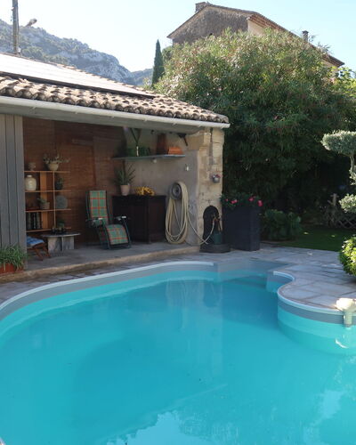 La Croix du Puits: Water, Plant, Property, Sky, Building, Tree, Swimming Pool, Leisure, Door, Shade