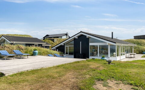 Alyssa - 300M from the Sea: Plant Community, Sunlight, Herbaceous Plant, Garden, Plantation, Agriculture, Farm