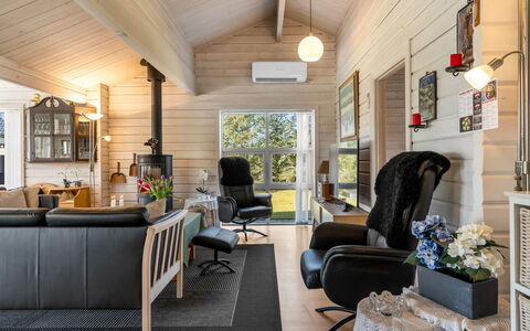 Mathy - 900M from the Sea: Wood, Furniture, Interior Design, Living Room, Flooring, Wood Flooring, Ceiling, Couch, Home, Floor