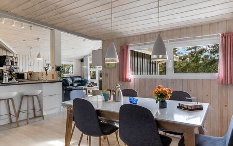 Richardine - 850M from the Sea: Building, House, Wood, Home, Roof, Cottage, Residential Area, Shrub, Architecture