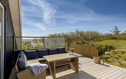 Doritea - 50M from the Sea: Wood, Wood Flooring, Furniture, Hardwood, Plank, Wood Stain, Deck, Balcony, Boardwalk, Chair