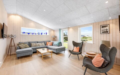 Cvetan - 200M from the Sea: House, Home, Door, Roof, Cottage, Estate, Garden, Shade, Siding, Yard