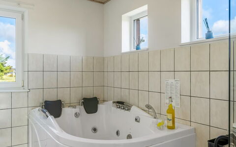Harthagunni - 375M from the Sea: Plumbing Fixture, Bathtub, Flooring, Interior Design, Floor, Plumbing, Bathroom, Composite Material, Ceiling