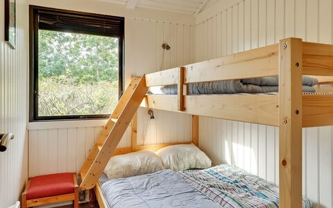 Avia - 500M from the Sea: Bedroom, Bed, Wood, Bunk Bed, Bedding, Bed Sheet, Bed Frame, Floor, Interior Design, Home