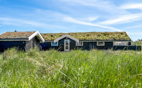Eddi - 550M from the Sea: Roof, Cottage, Home, Shade, Siding, Farmhouse, Porch, Outdoor Structure, Garden Buildings