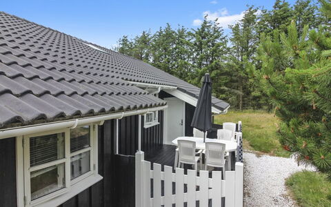 Jens - 425M from the Sea: Roof, Home, Door, Cottage, Shade, Siding, Yard, Estate, Backyard