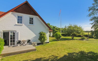 Fraþulf - 6Km from the Sea