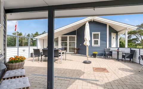Sölva - 750M from the Sea: Grass, Grassland, Landscape, Ecoregion, Plain, Plant Community, Land Lot, Outdoor Furniture, Prairie, Shrubland