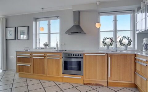 Nantje - 125M from the Sea: Flooring, Kitchen, Countertop, Cabinetry, Wood, Interior Design, Floor, Kitchen Appliance, Kitchen Sink, Major Appliance