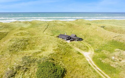 Fromer - 50M from the Sea: Building, House, Window, Home, Roof, Residential Area, Shrub, Cottage, Land Lot