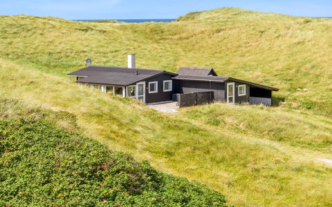 Fromer - 50M from the Sea: Building, House, Window, Home, Roof, Residential Area, Shrub, Cottage, Land Lot