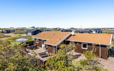 Loryleimis - 300M from the Sea: House, Home, Door, Roof, Cottage, Estate, Garden, Shade, Siding, Yard