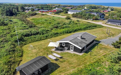 Alberga - 700M from the Sea: Wood, House, Cottage, Home, Roof, Rural Area, Siding, Log Cabin, Garden Buildings, Hardwood