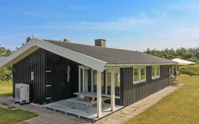 Alberga - 700M from the Sea