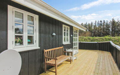 Bjari - 850M from the Sea