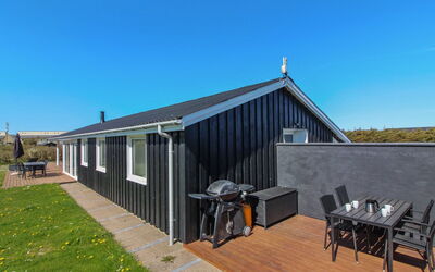 Minza - 250M from the Sea