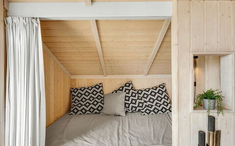 Kiran - 200M from the Sea: Wood, Interior Design, Bedroom, Floor, Flooring, Furniture, Bed, Linens, Lighting, Home