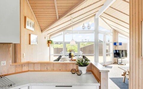 Kiran - 200M from the Sea: Wood, Ceiling, Interior Design, Flooring, Home, Kitchen, Light Fixture, Room, Countertop, Plank
