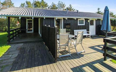 Conradine - 500M from the Sea: Residential Area, Roof, Suburb, Driveway, Estate, Chimney