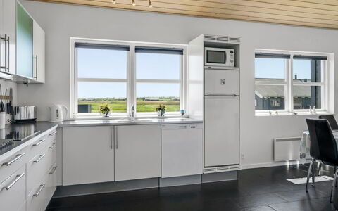 Sinica - 1.4Km from the Sea: Kitchen, Flooring, Ceiling, Kitchen Appliance, Interior Design, Cabinetry, Countertop, Floor, Home Appliance, Major Appliance