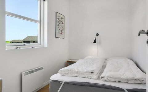 Sinica - 1.4Km from the Sea: Wall, Ceiling, Interior Design, Bedroom, Floor, Bed, Flooring, Home, Bedding, Room
