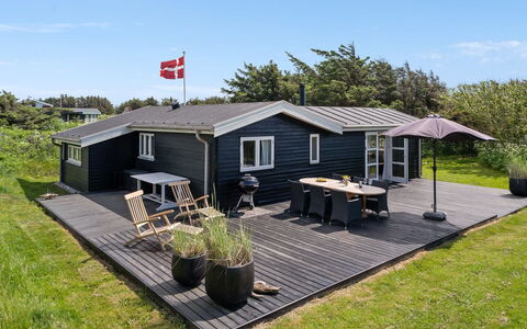 Marit - 150M from the Sea: Plant Community, Sunlight, Herbaceous Plant, Garden, Plantation, Agriculture, Farm