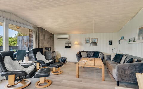 Tonja - 300M from the Sea: Building, House, Window, Home, Roof, Residential Area, Shrub, Cottage, Land Lot