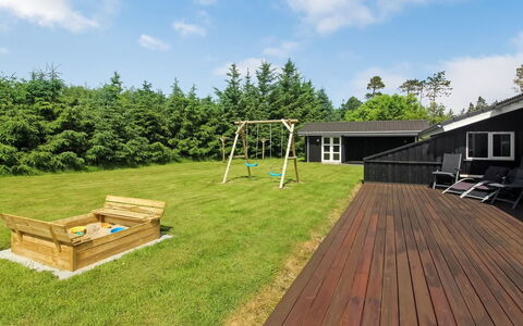 Beeke - 1.4Km from the Sea: Wood, Land Lot, Hardwood, Plank, Garden, Deck, Wood Stain, Lawn, Wood Flooring, Backyard