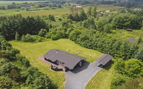 Beeke - 1.4Km from the Sea: Landscape, Home, Roof, Plain, Residential Area, House, Land Lot, Rural Area, Estate, Bird'S-Eye View