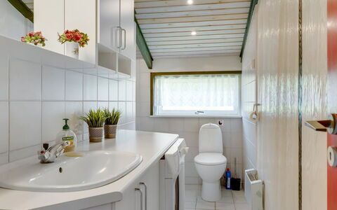 Annesisse - 450M from the Sea: 