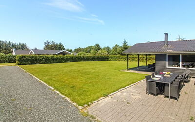 Susan - 600M from the Sea