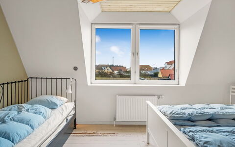 Elmo - 300M from the Sea: Furniture, Wood, Interior Design, Floor, Bedroom, Flooring, Bed, Home, Apartment, Room