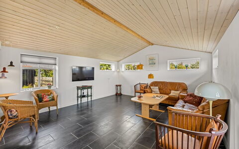 Fabio - 450M from the Sea: Ceiling, Flooring, Interior Design, Floor, Composite Material, Furniture, Resort, Hotel, Design, Daylighting