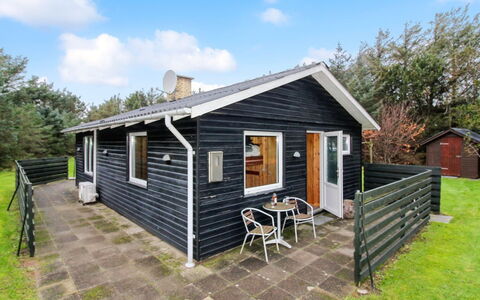 Arie - 500M from the Sea: Cottage, Garden, Siding, Garden Buildings, Shade, Yard, Backyard, Lawn, Farmhouse, Landscaping
