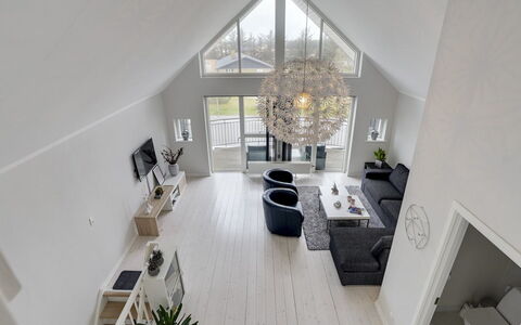 Katharine - 600M from the Sea: Wood, Interior Design, Ceiling, Home, Lighting, Living Room, Furniture, Light Fixture, Apartment, Room