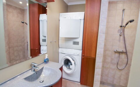 Swarthovde - 300M from the Sea: Washing Machine, Flooring, Plumbing Fixture, Floor, Interior Design, Bathroom Cabinet, Bathroom Sink, Sink, Bathroom, Plumbing