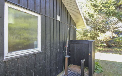 Birgid - 900M from the Sea: Wood, Wood Stain, Plank, Hardwood, Cottage, Deck, Siding, Shade, Wood Flooring, Garden Buildings