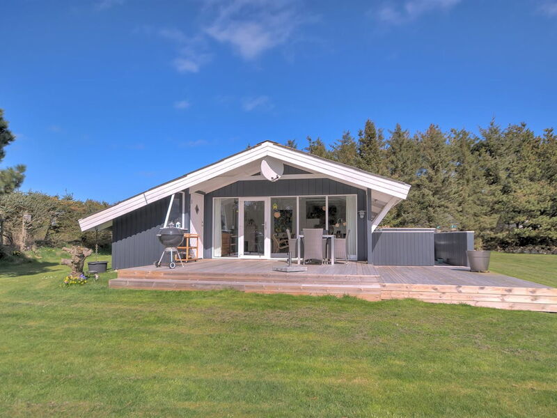 angelie - 550m From The Sea
