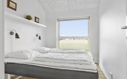 Kirsi - 1.6Km from the Sea: Wall, Bedroom, Wood, Interior Design, Flooring, Bed, Ceiling, Floor, Bed Sheet, Room