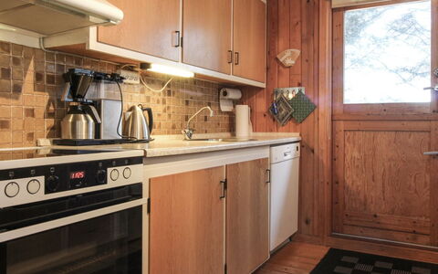Lis - 300M from the Sea: Kitchen, Kitchen Appliance, Countertop, Major Appliance, Cabinetry, Furniture, Wood, Interior Design, Flooring, Kitchen Stove