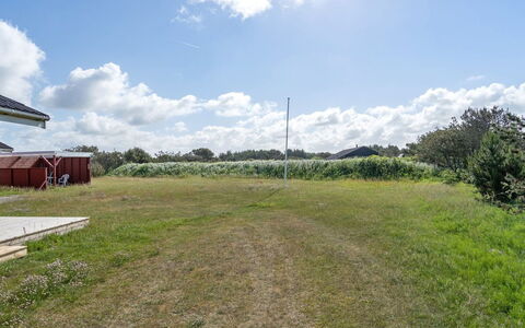 Karlsson - 500M from the Sea: Sky, Blue, Daytime, Grass, Green, Cloud, Grassland, Plain, Ecoregion, Land Lot