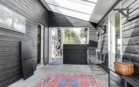 Hermine - 600M from the Sea: Wood, Home, Door, Siding, Hardwood, Plank, Wood Flooring, Bicycle, Bicycle Wheel