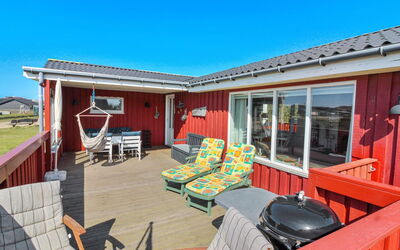 Fiene - 300M from the Sea