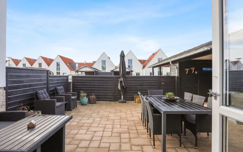 Thythulf - 550M from the Sea: Home, Architecture, Residential Area, Roof, Door, Shade, Outdoor Furniture, Chair, Courtyard, Yard