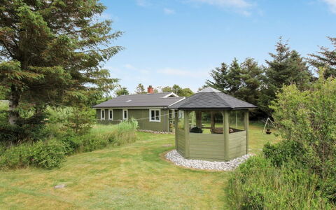 Ele - 900M from the Sea: House, Home, Door, Roof, Cottage, Estate, Garden, Shade, Siding, Yard