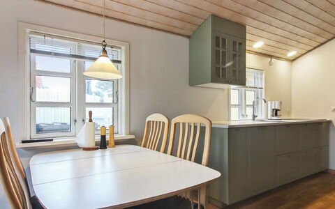 Fritzy - 75M from the Sea: 