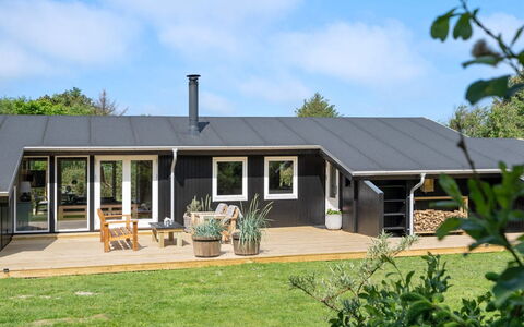 Skogh - 600M from the Sea: House, Home, Door, Roof, Cottage, Estate, Garden, Shade, Siding, Yard